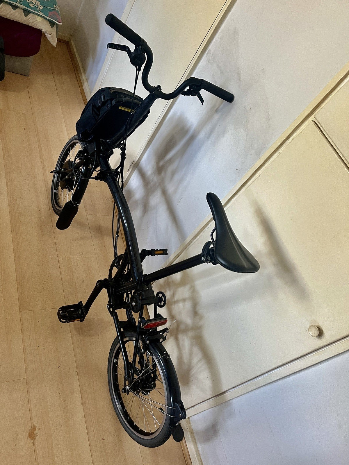 Brompton P Line Electrc Urban 4S, Midnight Black Edition Mid Handlebar RRP £3800