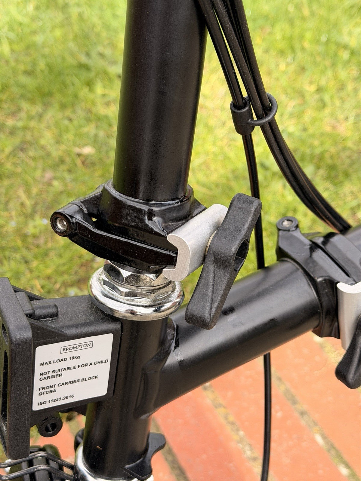 Brompton C Line Folding Bike 6-Speed matte black Good Condition