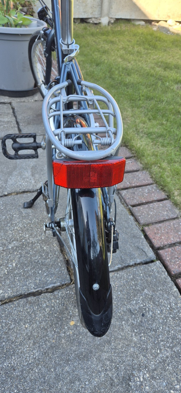 Raleigh Evo 7sp Folding Bicycle 20inch Wheels 7 Speed