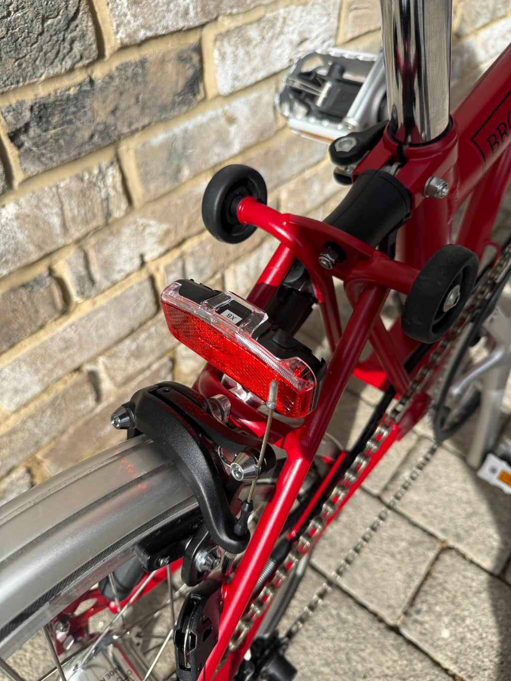 Brompton House Red C Line Explore Mid M6L - WORLDWIDE SHIPPING - A+ Condition