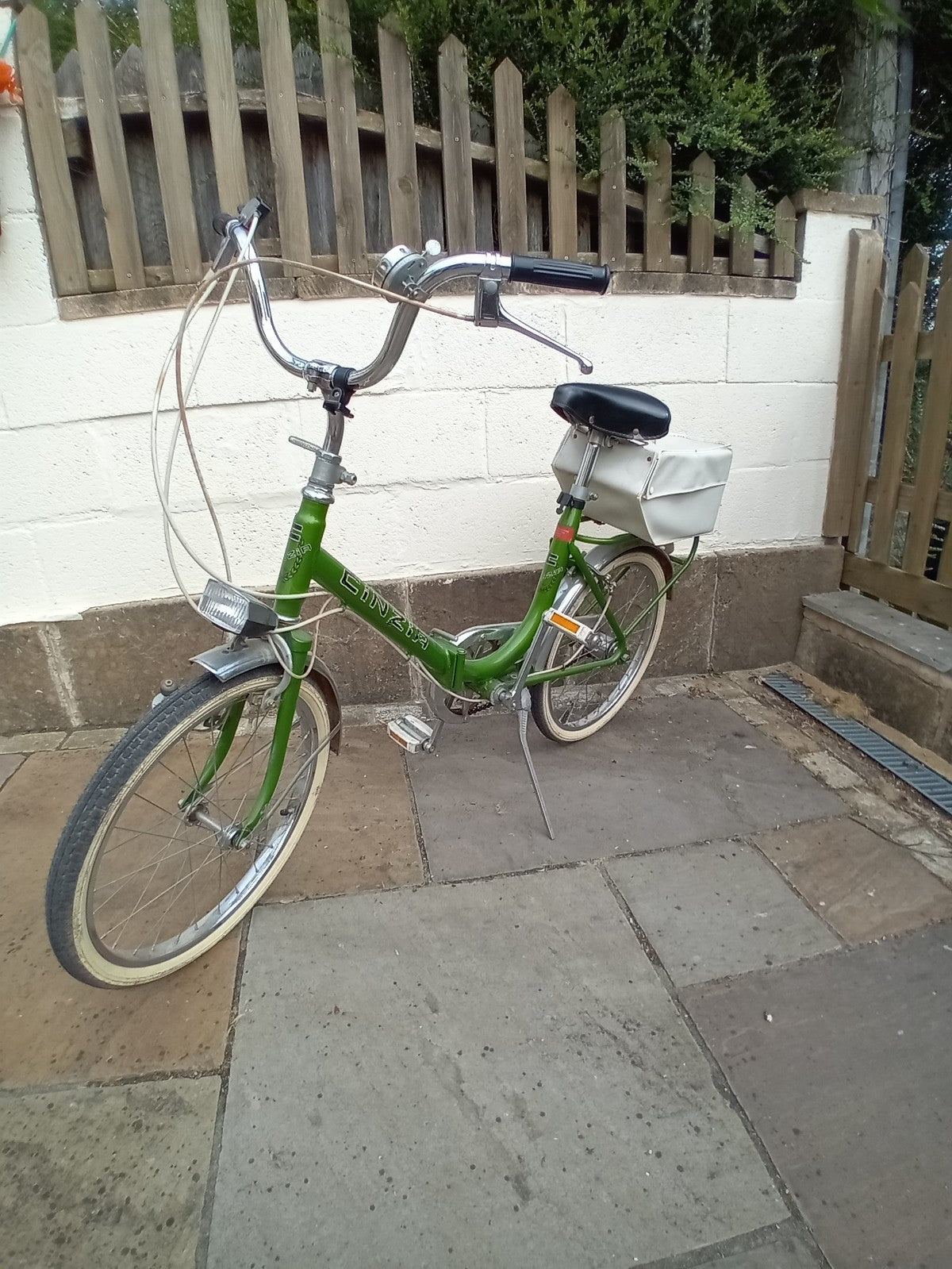 Vintage Cinzia Folding bike/ bicycle