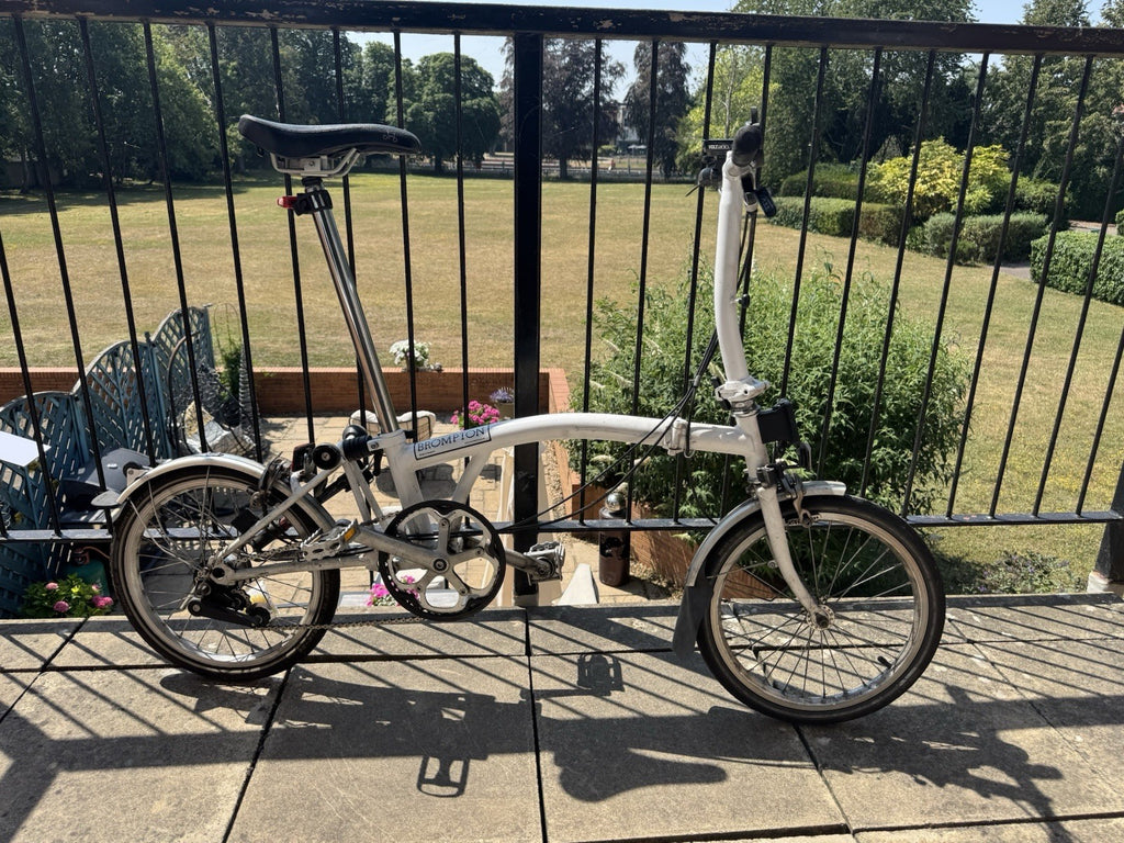 Brompton Folding Bike A line 3-Speed, White
