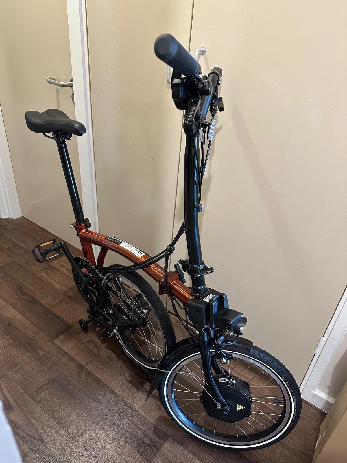 Brompton Electric M6L – Beautiful FLAME Lacquer (2021) – Immaculate Condition