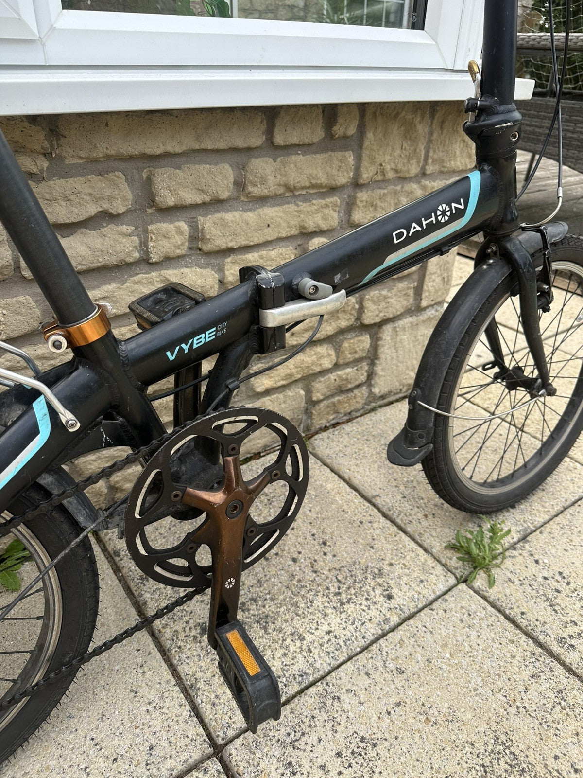 Dahon Vybe 20 Inch Folding Bike ideal commuter bike