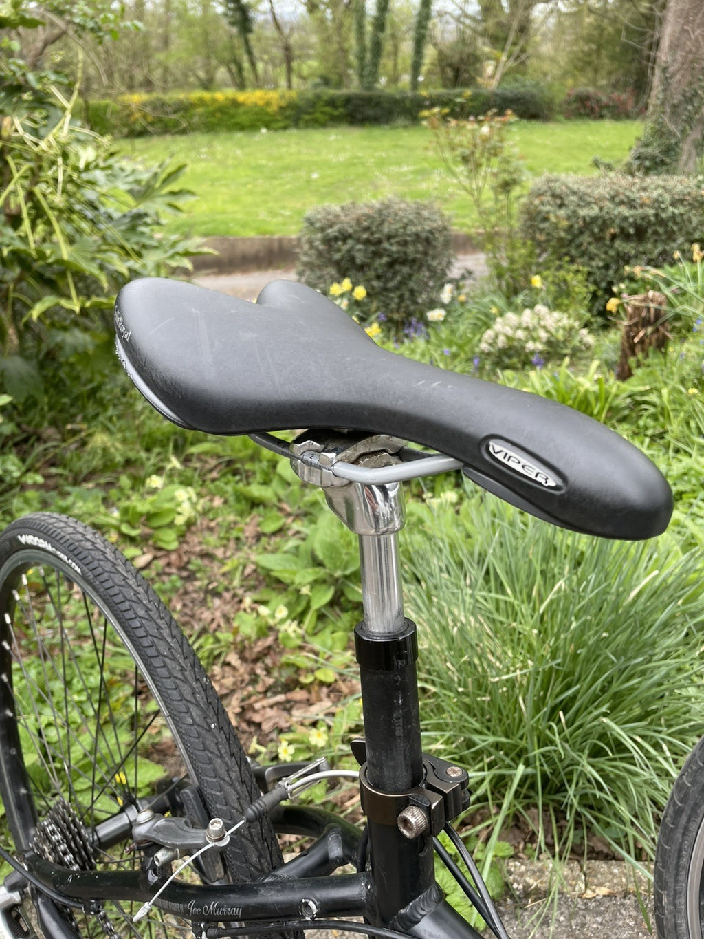 Dahon Folding bikes His and Hers Matrix & Cadenza   Will sell separately.