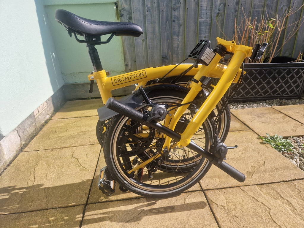 Brompton C line 6 speed folding bike used twice!