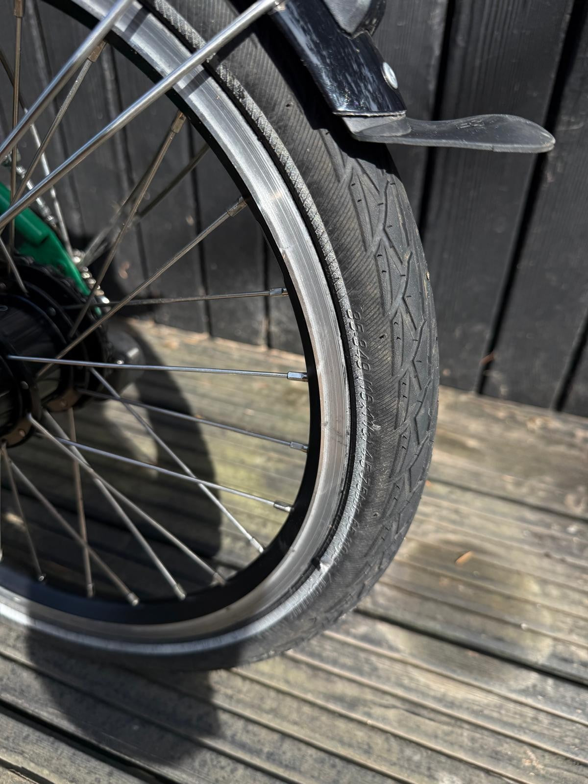 Brompton C Line 12 Speed 2025 - Mint Condition - CAMBRIDGE COLLECTION