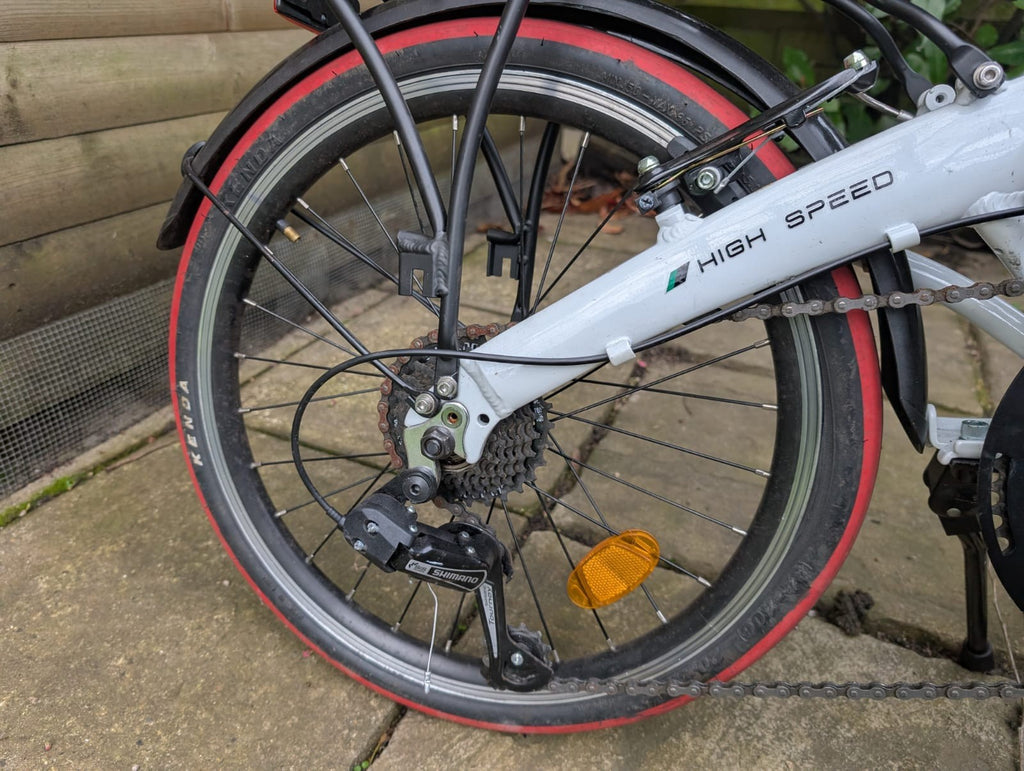 Folding City Bicycle Ecosmo 20" Wheel White, Alloy 7SP Shimano, 12kg-20AF09W