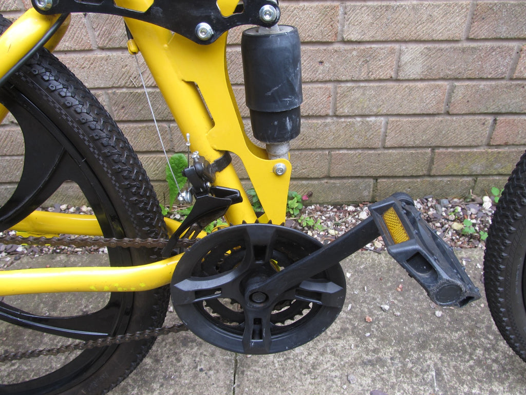 BIKE MOUNTAIN BI FOLD  DISC BRAKES 26" WHEELS UNISEX-GOOD CONDITION