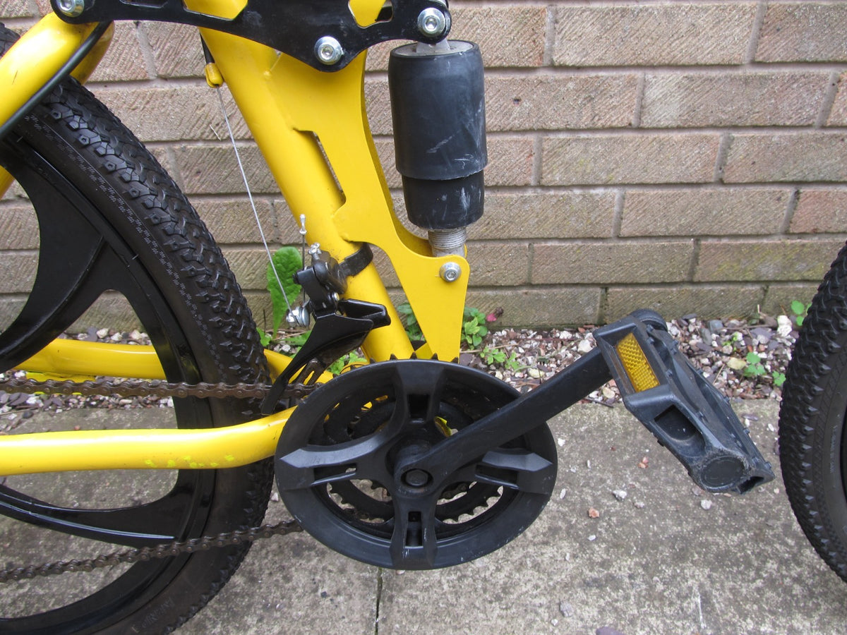 BIKE MOUNTAIN BI FOLD  DISC BRAKES 26" WHEELS UNISEX-GOOD CONDITION