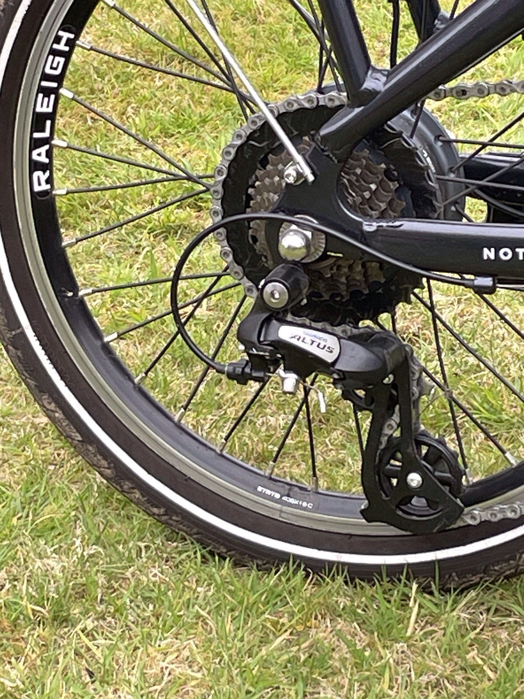 Rayleigh Trans X Folding Light Weight Bicycle 20 Inch Wheels Great Condition