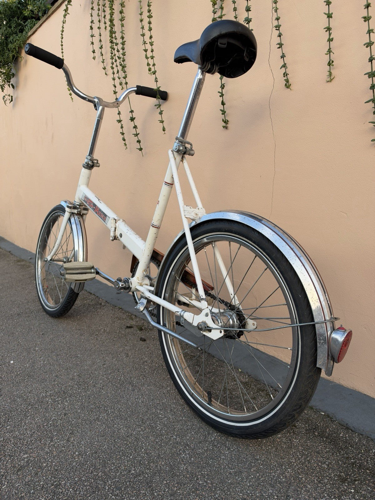 Vintage 70’s Auto-Mini Folding Bicycle Bike Cycle Fold Up Folder Compact London