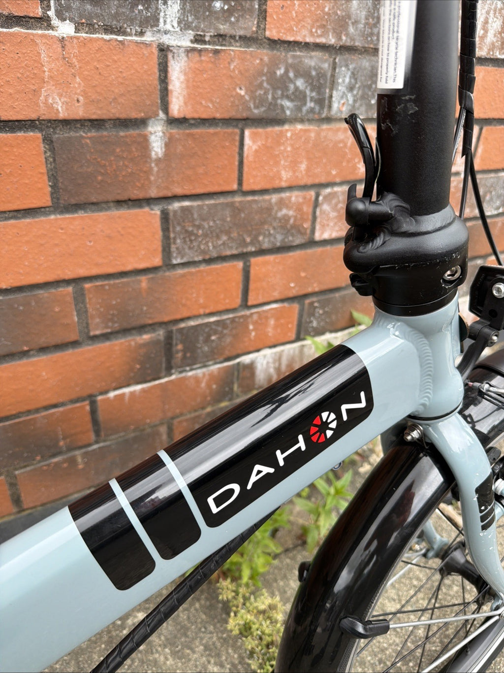 Dahon Mariner D8 Folding Bike 20" Wheel 8-Gear