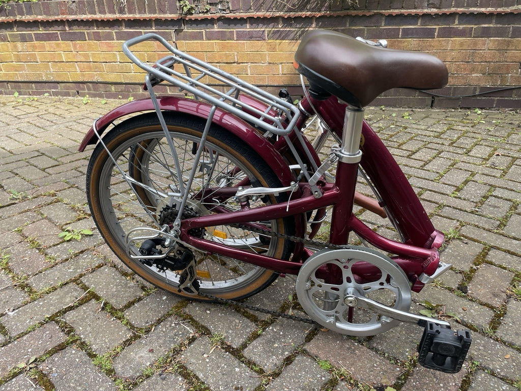 Dutch Style Folding Women’s Bike With 7 Speeds, Mudguards And Pannier Rack