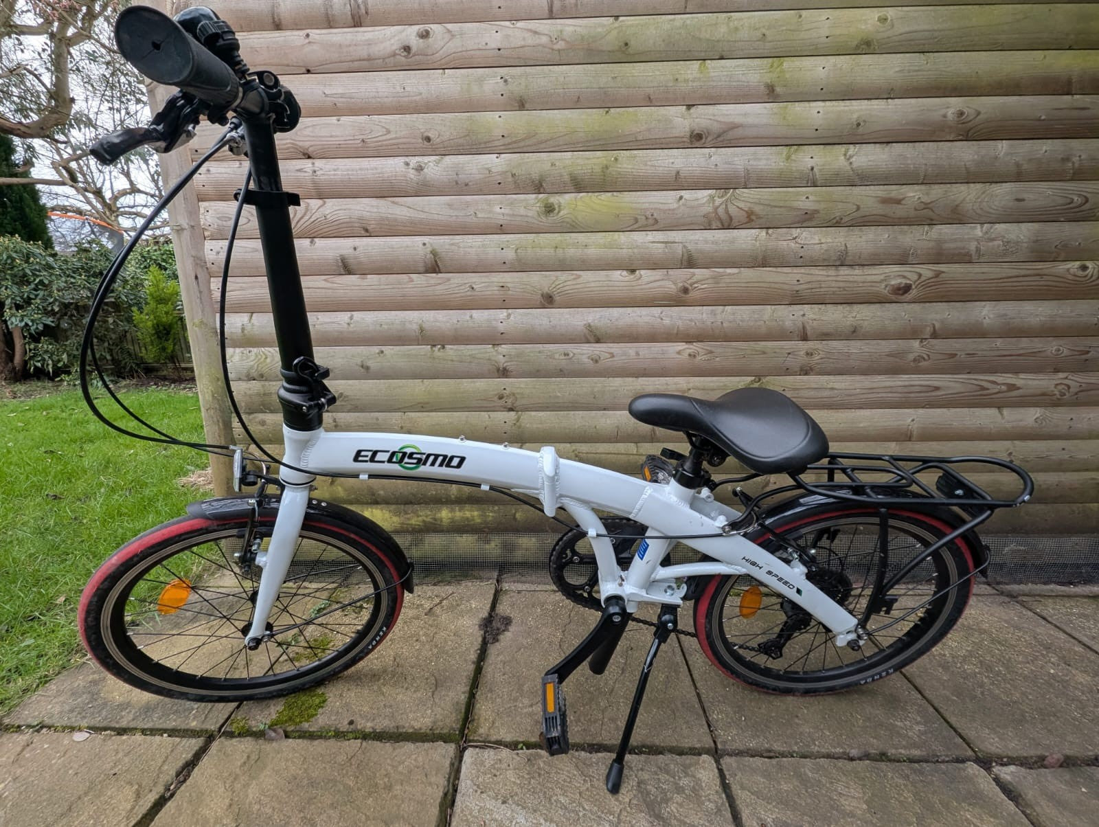 Folding City Bicycle Ecosmo 20" Wheel White, Alloy 7SP Shimano, 12kg-20AF09W
