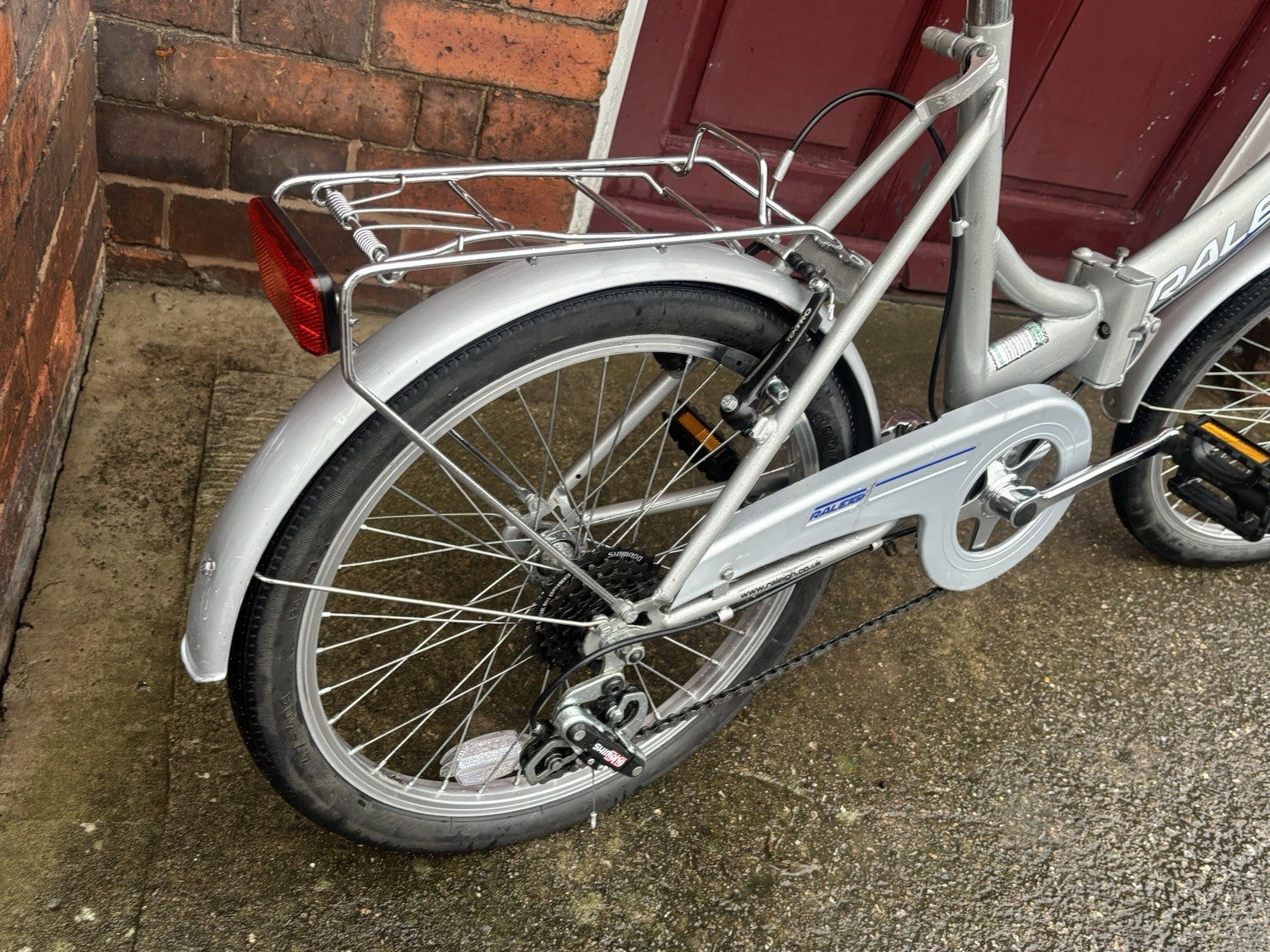Raleigh Folding Bike 6 Speed Shimano Revishift 20” Wheels Well Maintained