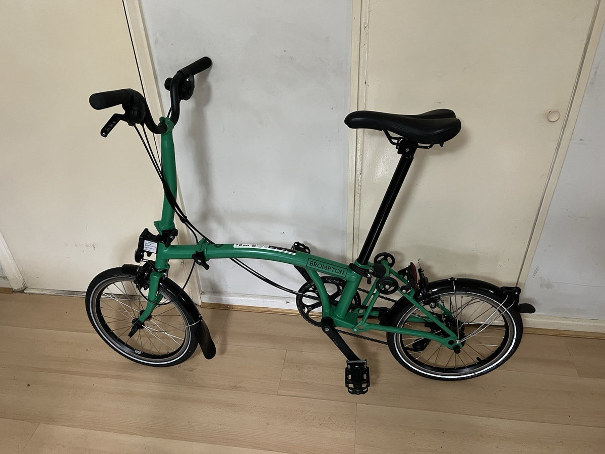 Brompton M12L C Line 12 Speed 2026 Folding Bike Palm Green EXC COND.