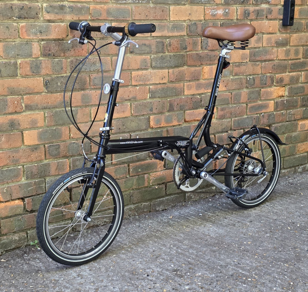 RARE* BIKE FRIDAY TIKIT FOLDING BIKE (VG CONDITION & IN FULL WORKING ORDER)