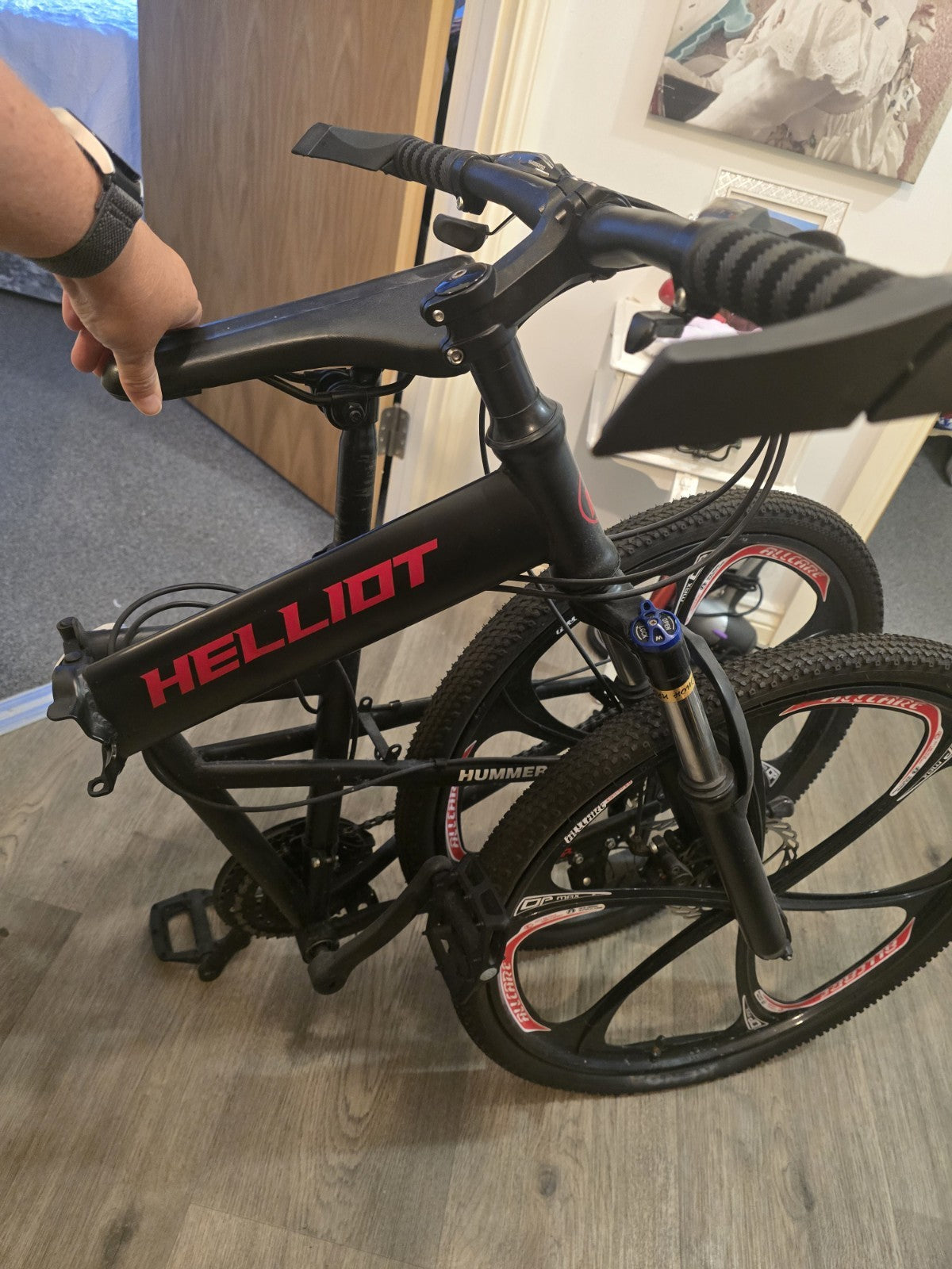 HELLIOT Hummer Mountain Bike 26in Folding Black/Red.