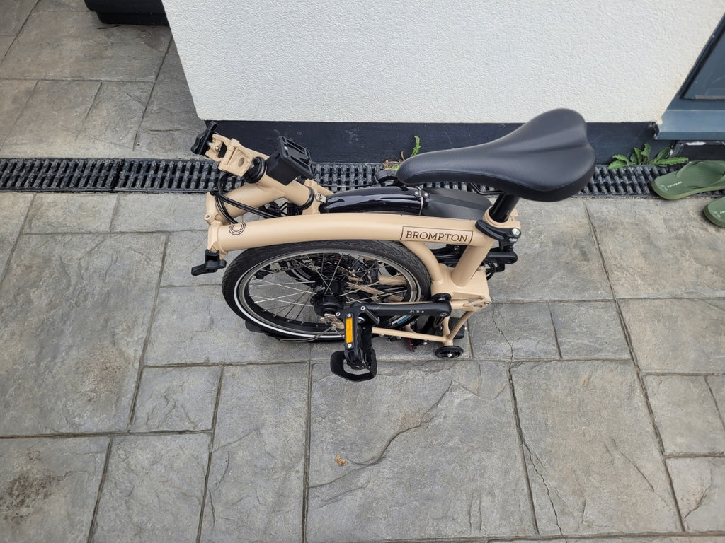 Brompton C LINE 12 SPEED  LATE BEIGE 2026 MODEL *BARELY USED*