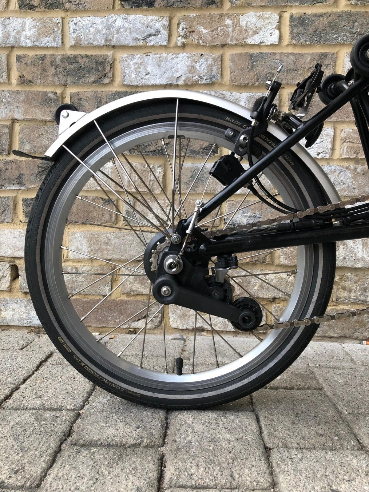 Brompton Bike Black M6L (C Line Explore 6 Speed)
