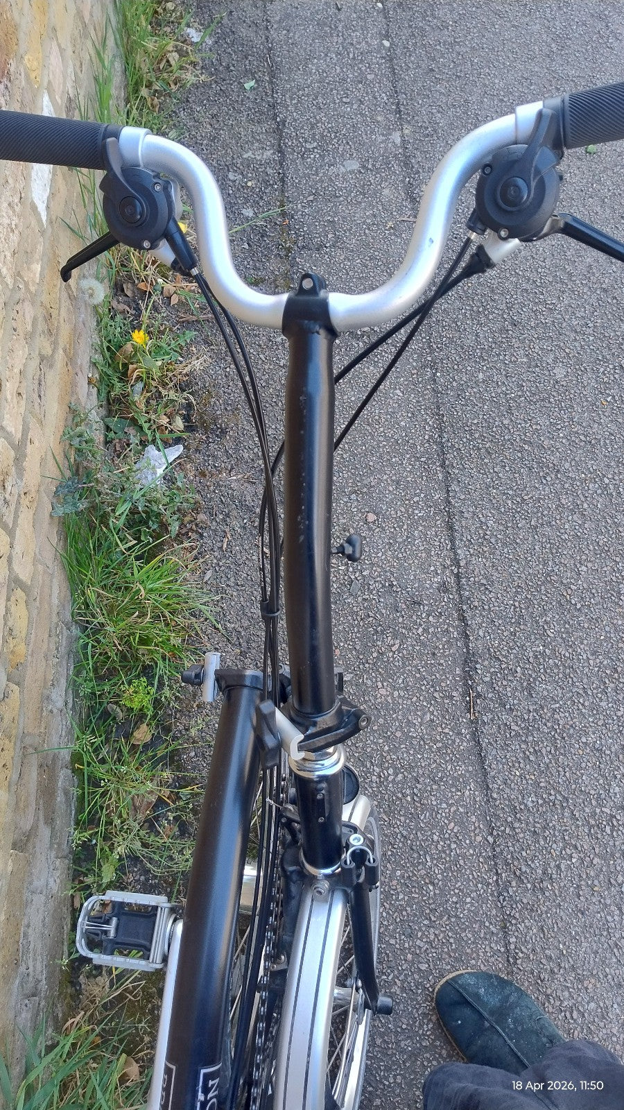 Brompton M6L (2019) Black Folding Bicycle