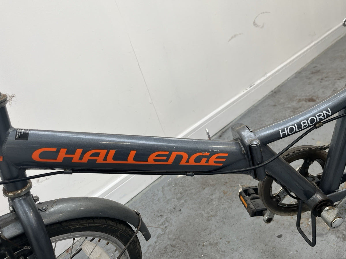 Challenge Holborn 20in Folding Bike Grey, Mudguards, Kickstand, Adjustable Seat