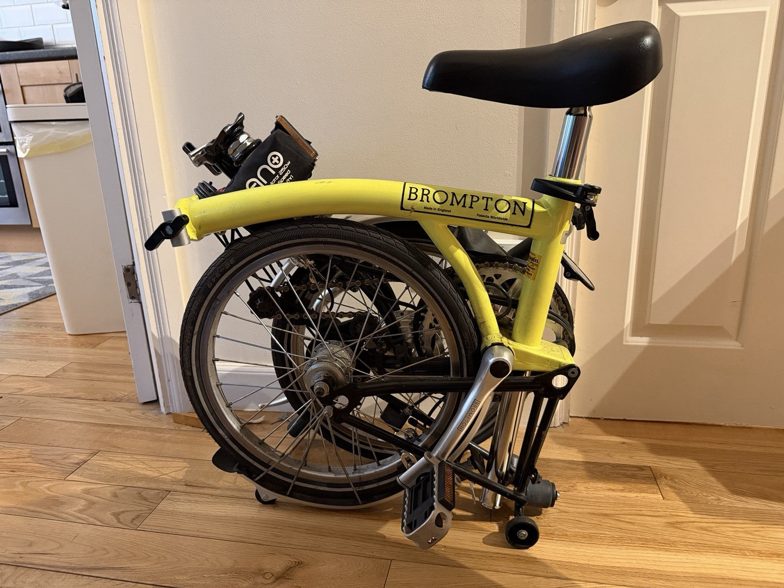 Brompton M6L 6-Speed Folding Bike Yellow 16in Steel Frame M-Type Mudguards