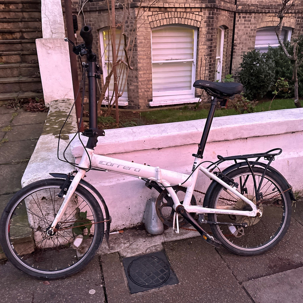 Carrera Transit lightweight Folding Bike 6061 T6 Aluminium white colour