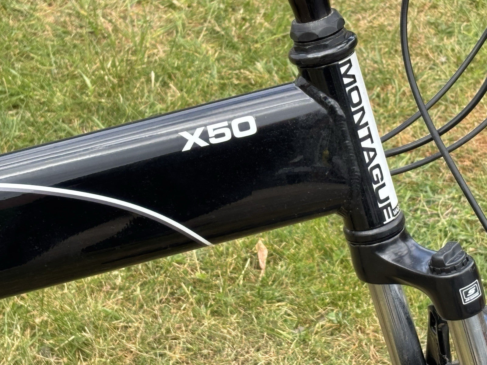 Montague SWISS BIKE X50 FOLDING ADULT UNISEX MOUNTAIN BIKE lightly used