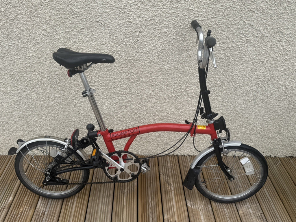 Brompton 3-speed folding bicycle, with telescopic seat post