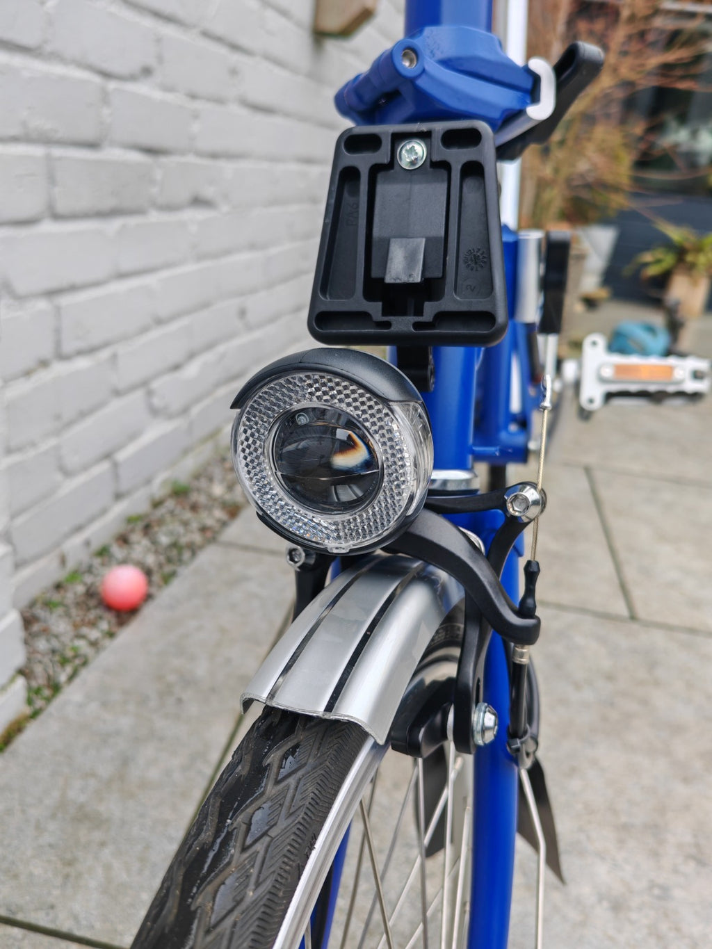 Brompton M6R in Piccadilly Blue Folding bike C Line - approx 10miles used