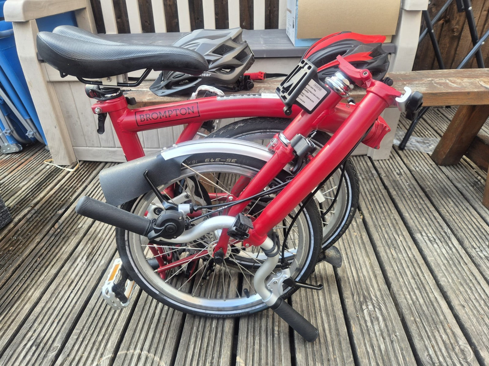 Brompton M3L Folding Bike 3-Speed, Red, Excellent Condition, Barely Used