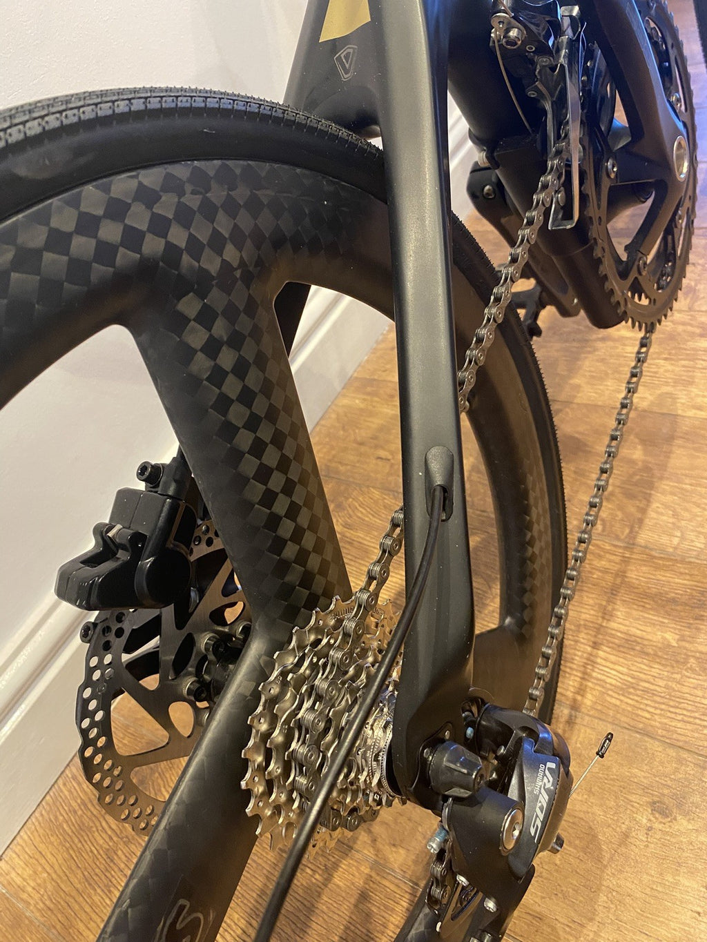 Carbon Fibre Unisex Folding Bicycle Java Matt Black Commuter Light Weight Bike