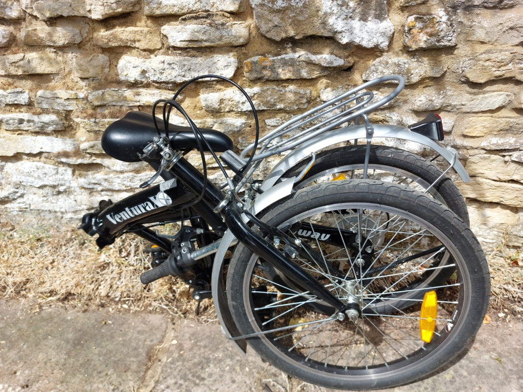 Venturax Stowaway Folding Bike 20" Wheels 6 Gears Collection Only  All Working