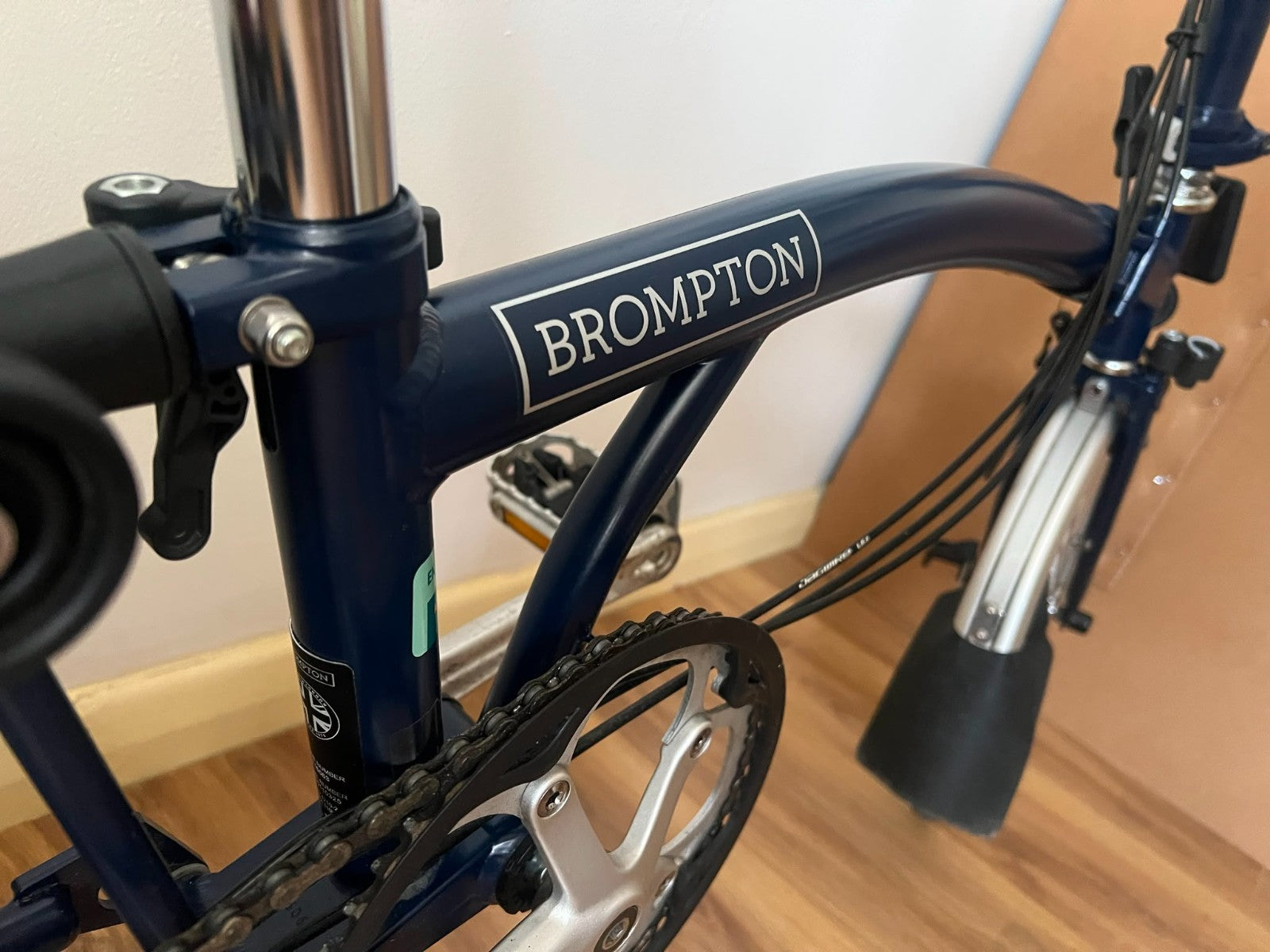 Brompton C Line M6L (6 Speed) folding bicycle - Navy BLUE (Excellent CONDITION)