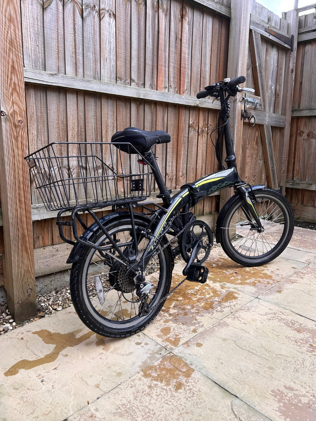 Carrera Crosscity E  Folding Bike Pedal Assist