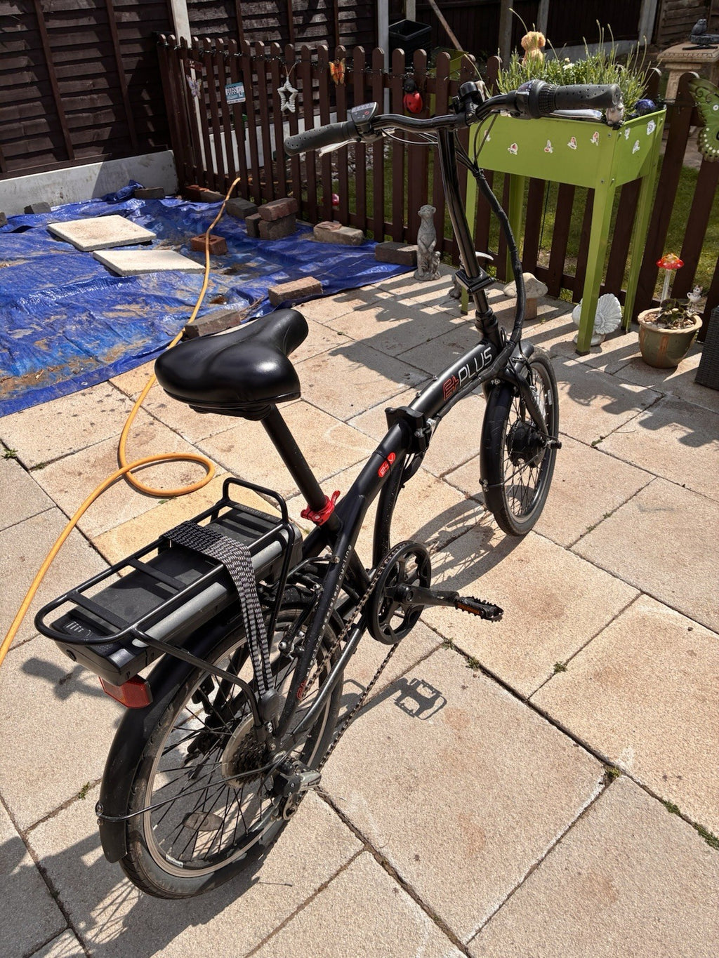 Fold-Up Bike Unisex adults/ seniors