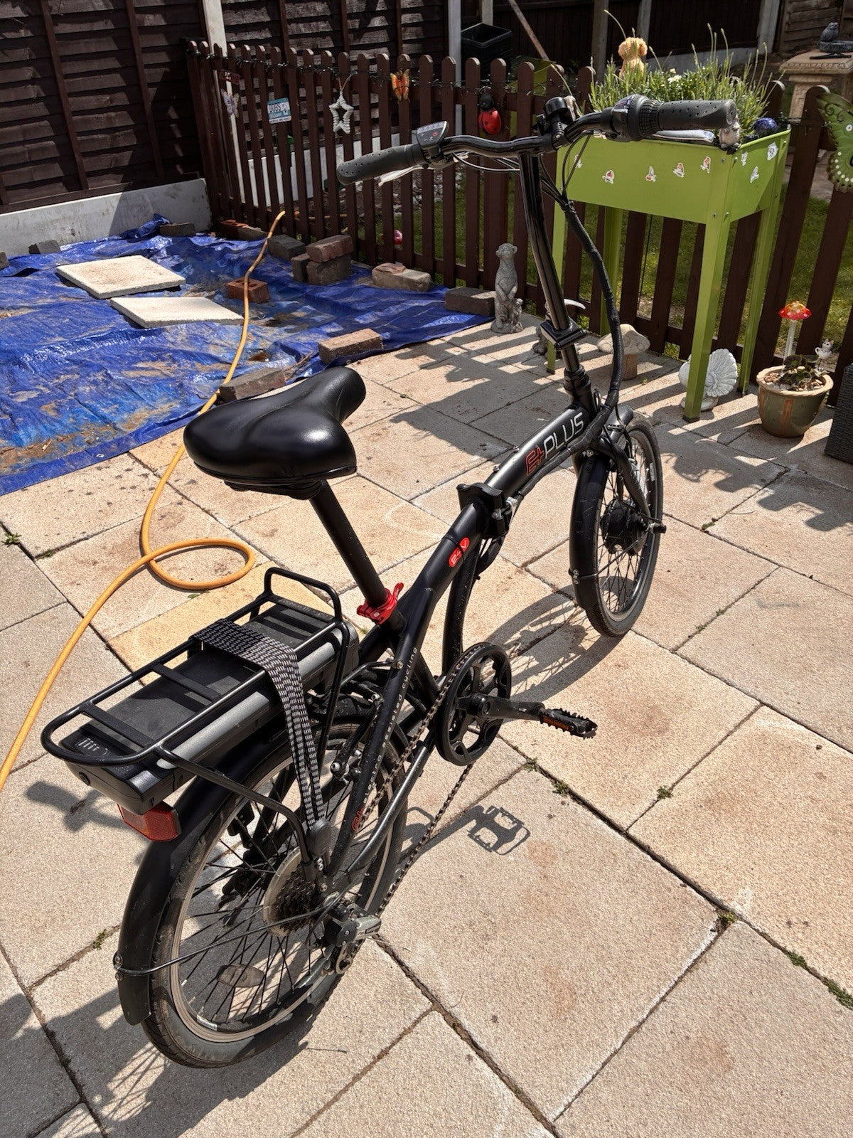 Fold-Up Bike Unisex adults/ seniors