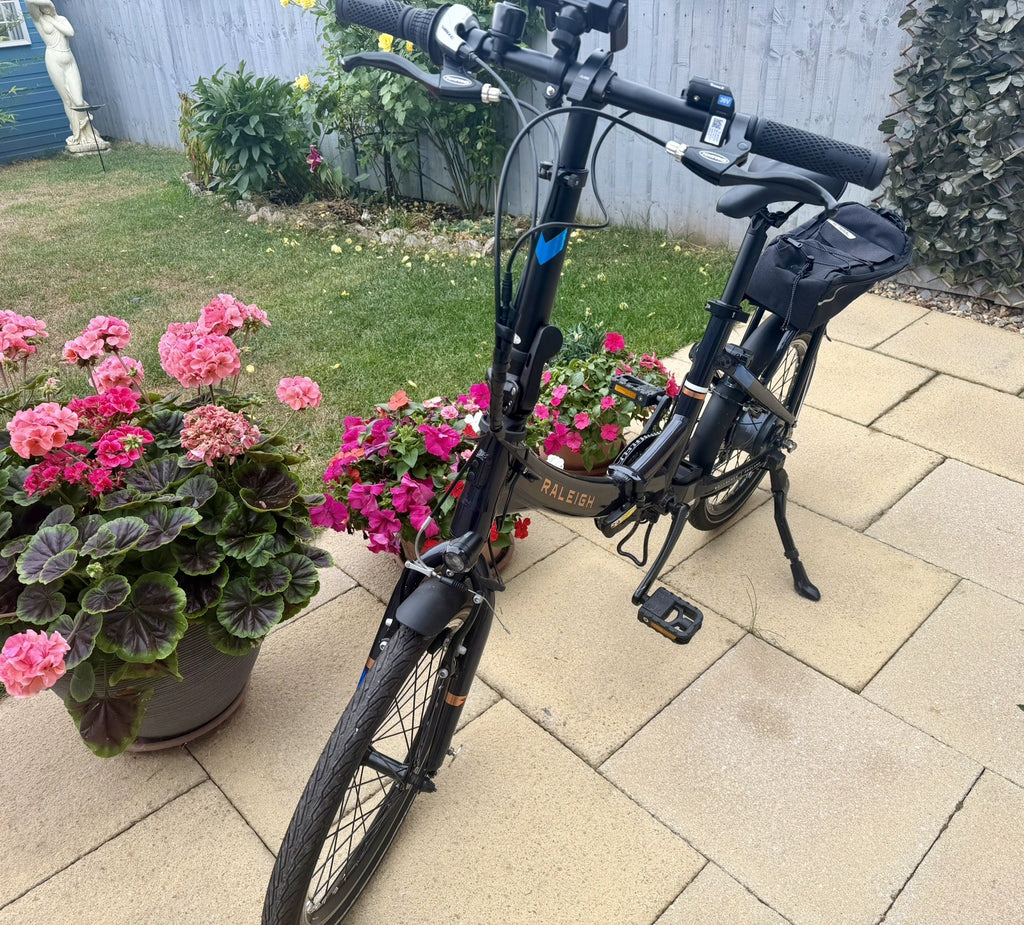 Raleigh Stow Way Compact Lightweight Folding  Bike