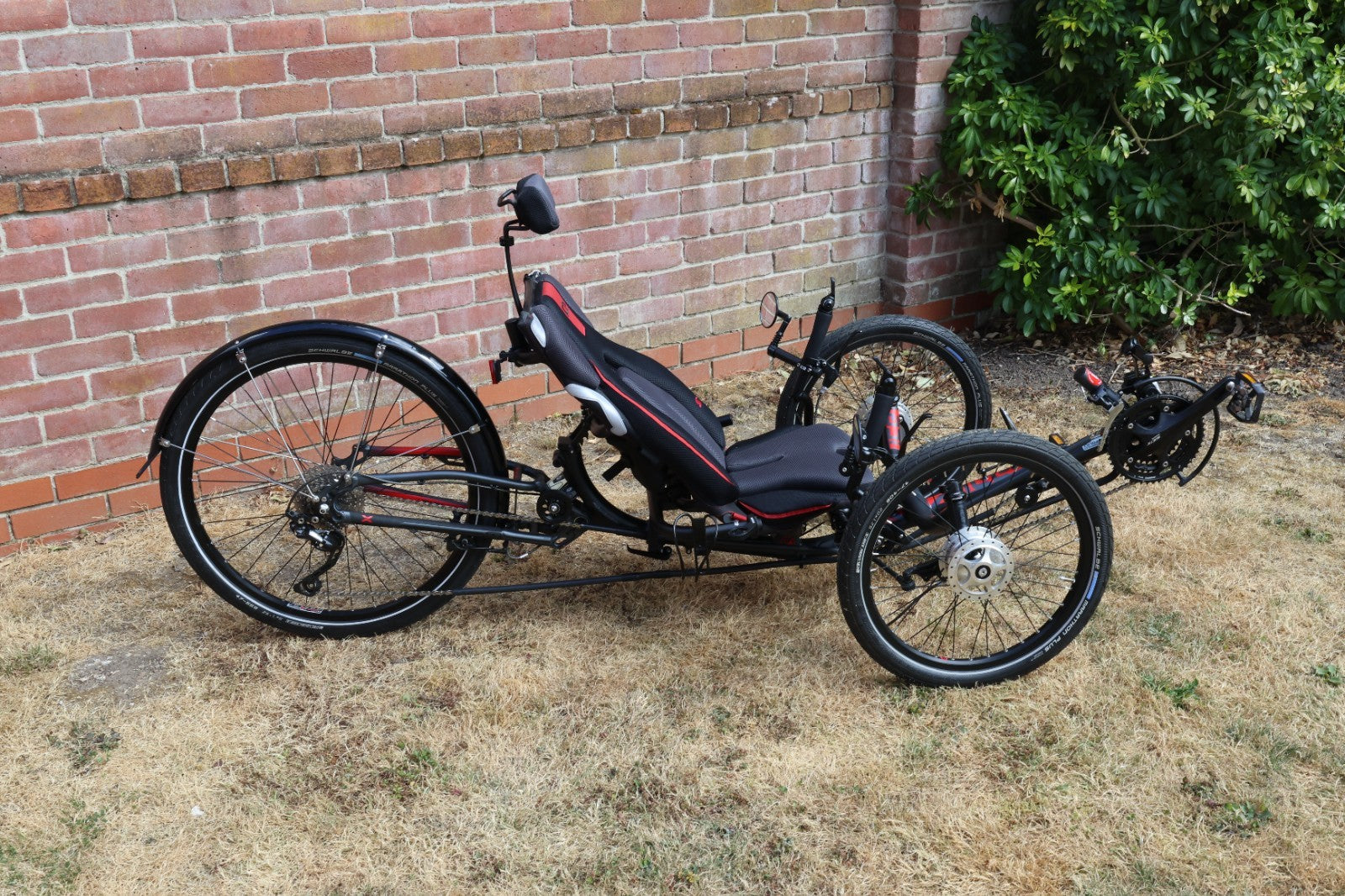 ICE Sprint X Tour folding recumbent adult trike - great condition, just 98 miles