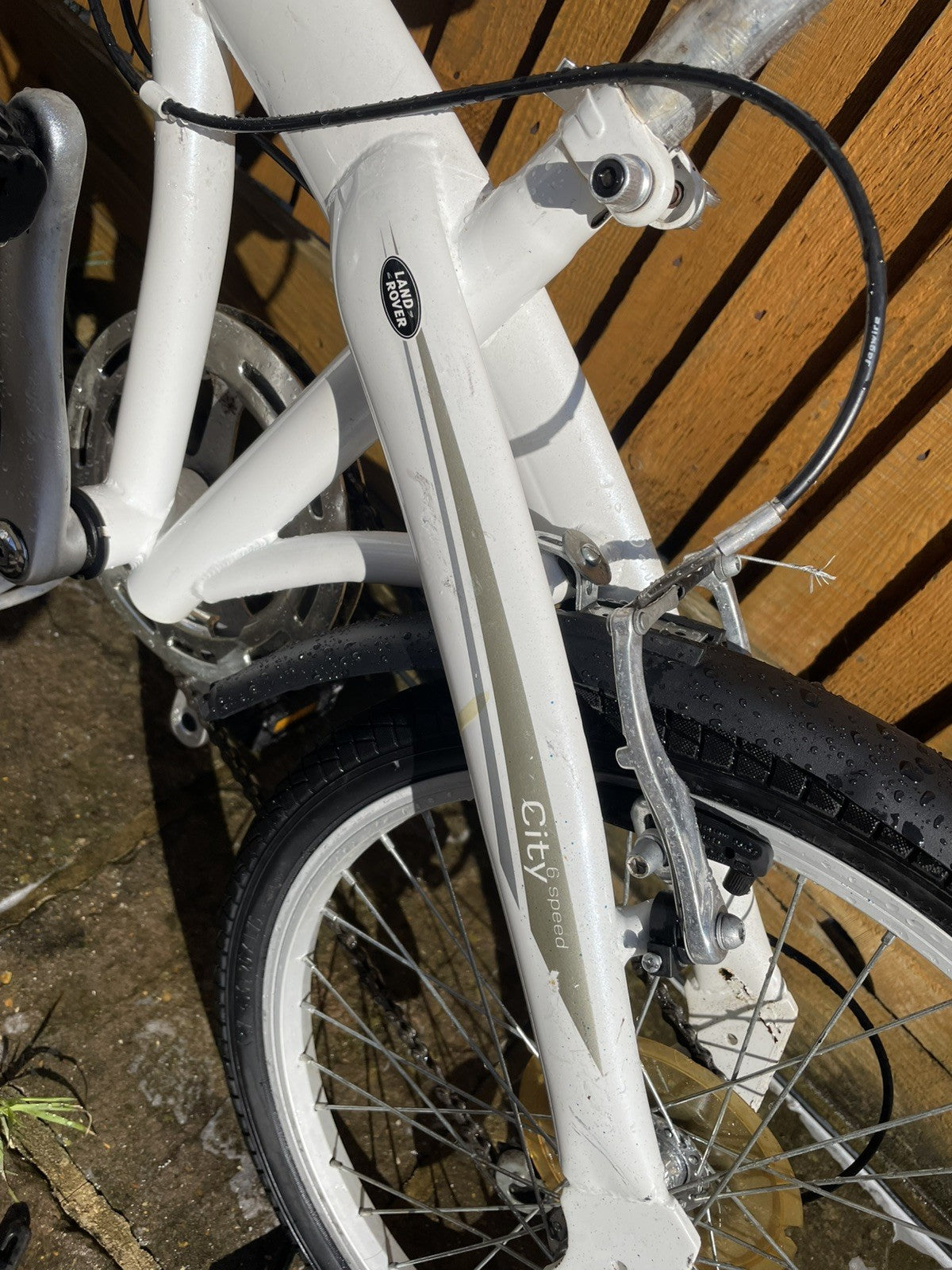 Two Land Rover City Lite Folding Bike 6 Speed Bicycle Fully Ridable With Cases