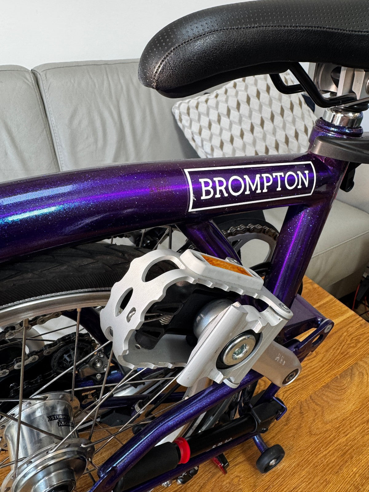 Brompton M6L Folding Bicycle - PURPLE METALLIC - 6 Speed - MINT