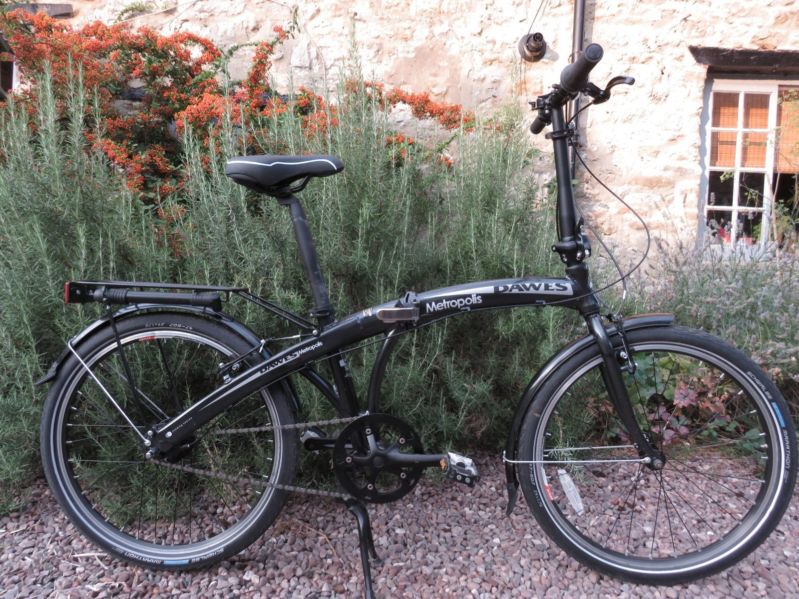 Dawes Metropolis folding bike