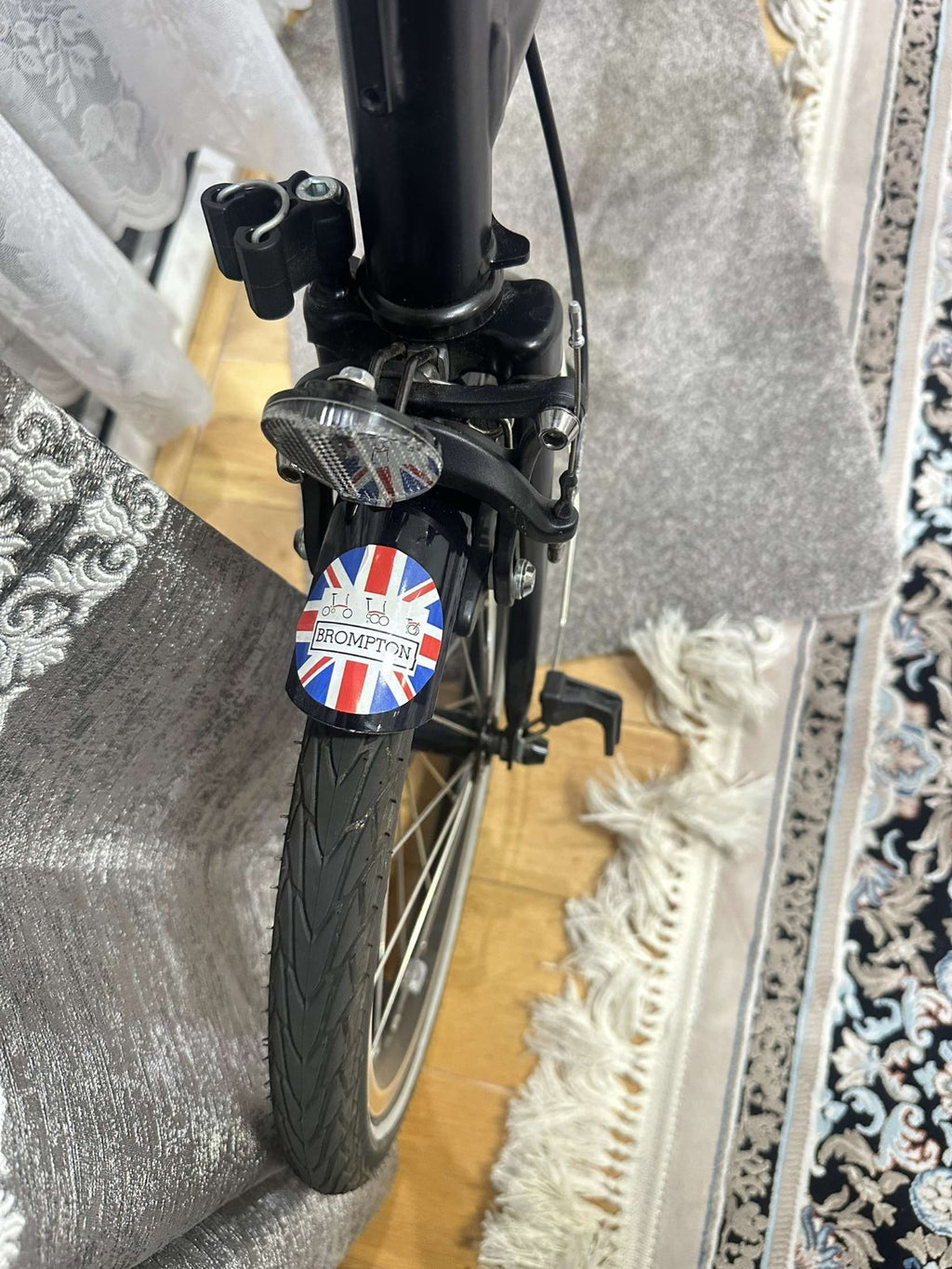 Brompton Folding Bike 16in M Frame Black Caliper Brakes Flat Bar Mudguards