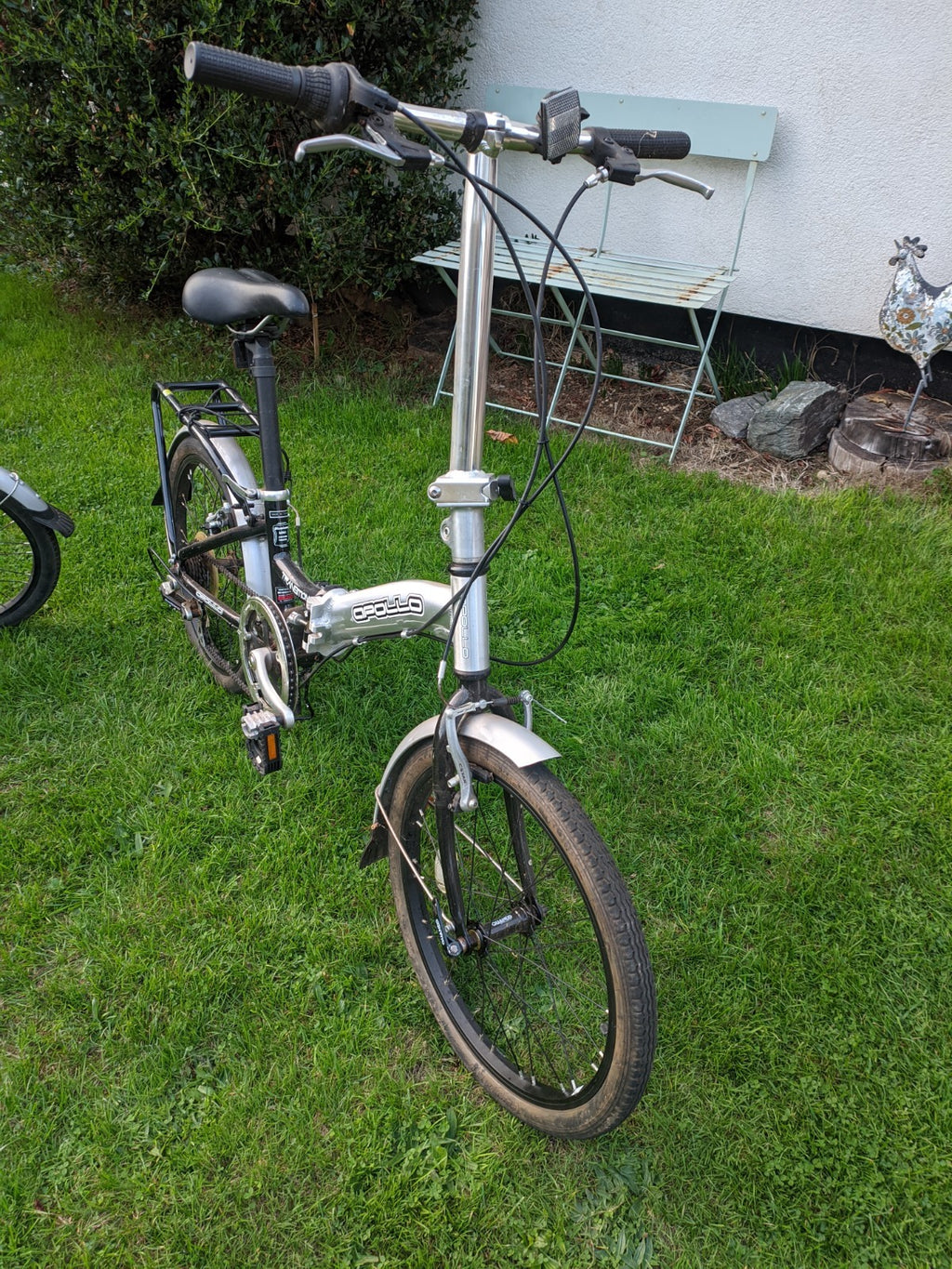 2 X Apollo Transition Folding Bikes 6 Speed Shimano Gear 20” Wheels