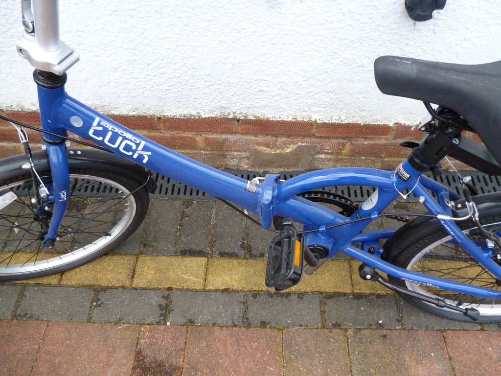 Apollo Tuck Folding Bike - 20" Wheel