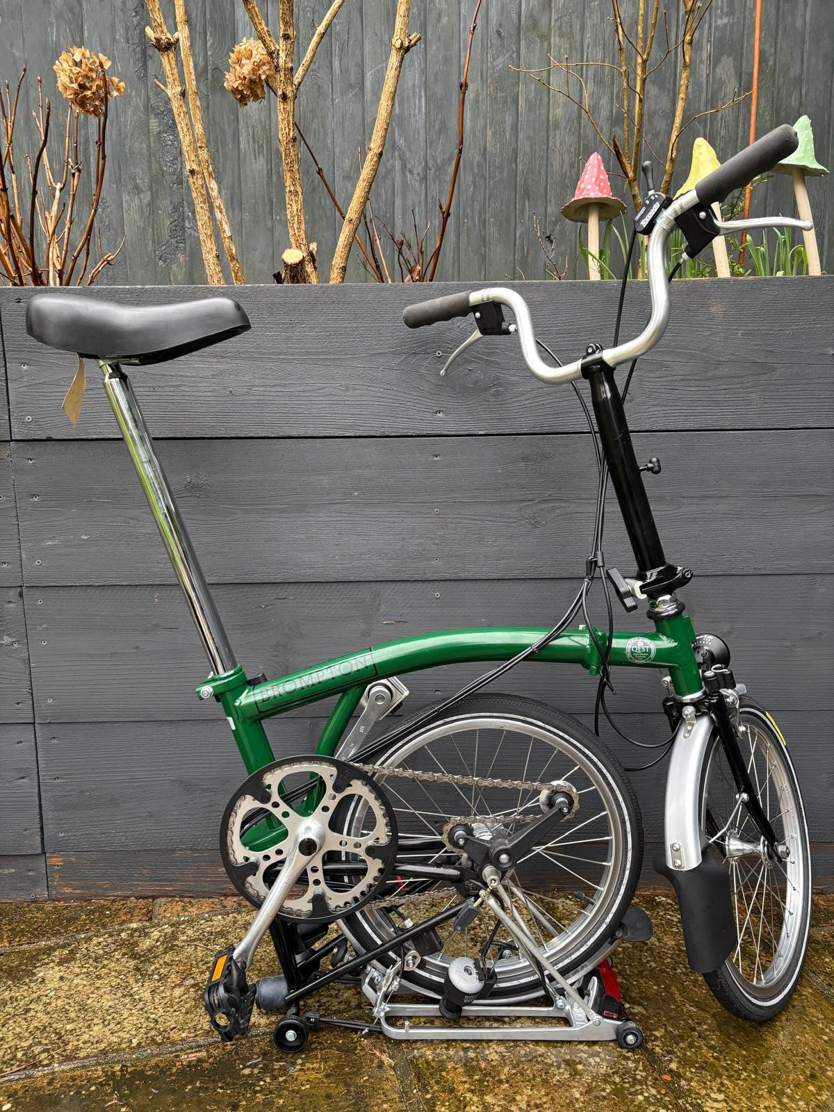 Brompton M3R C line Explore equivalent in Racing Green/Black - New Old Stock