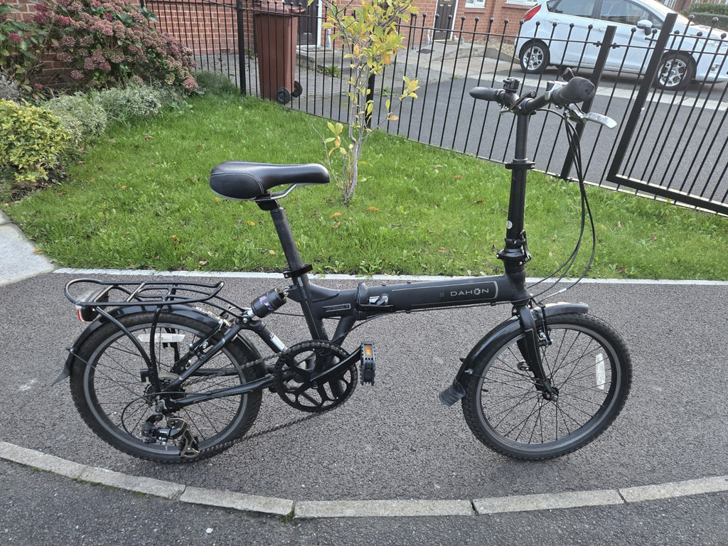 Dahon Vitesse 7 Folding Bike In Satin Black - Superb