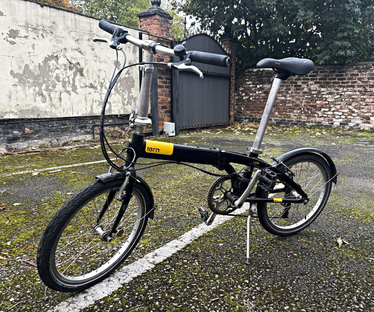 Tern Link 20 in Folding Bike 7 Speed Aluminium Mudguards Kickstand Black